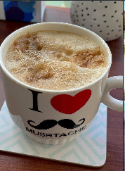 Café recién servido en Mery's